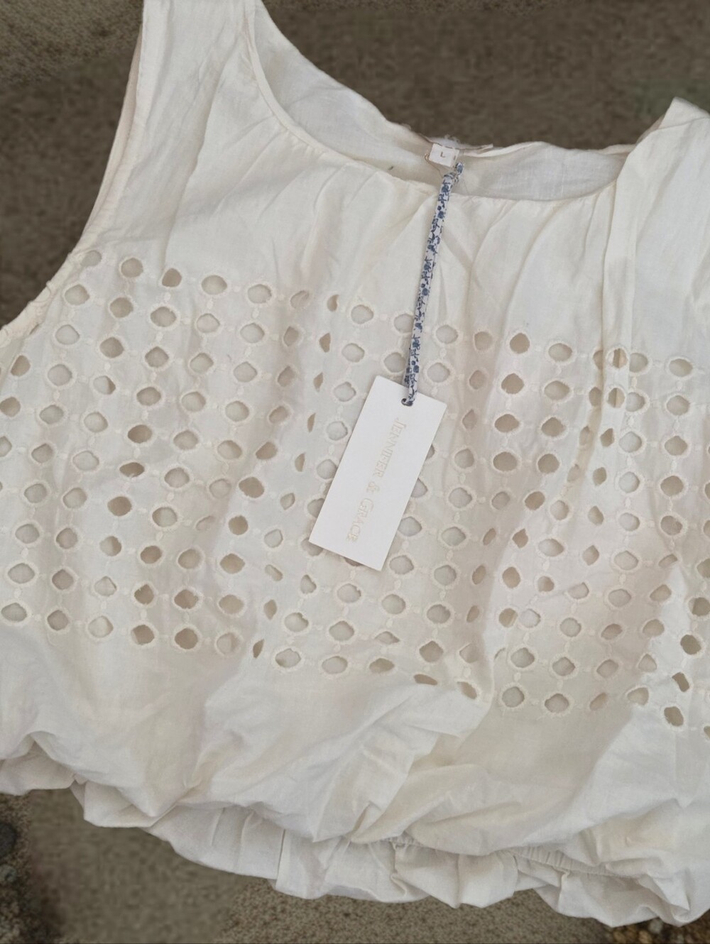 New Jennifer and Grace luxury crop eyelet top Women L